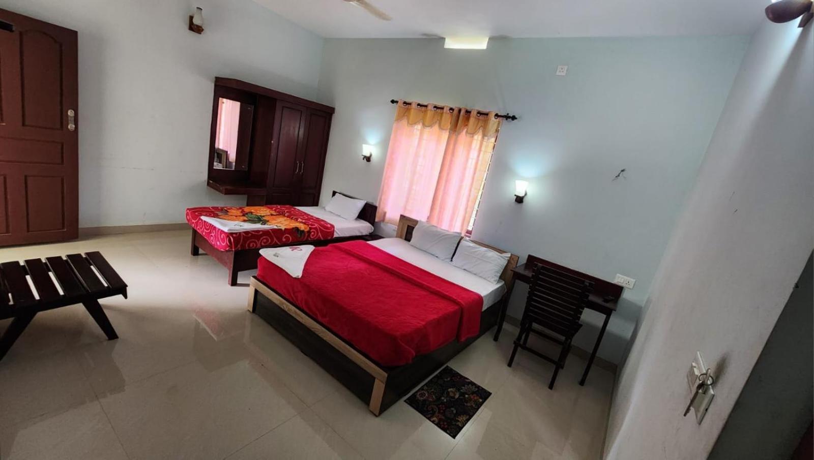 Pkn Homestay Thekkady Kumily 외부 사진